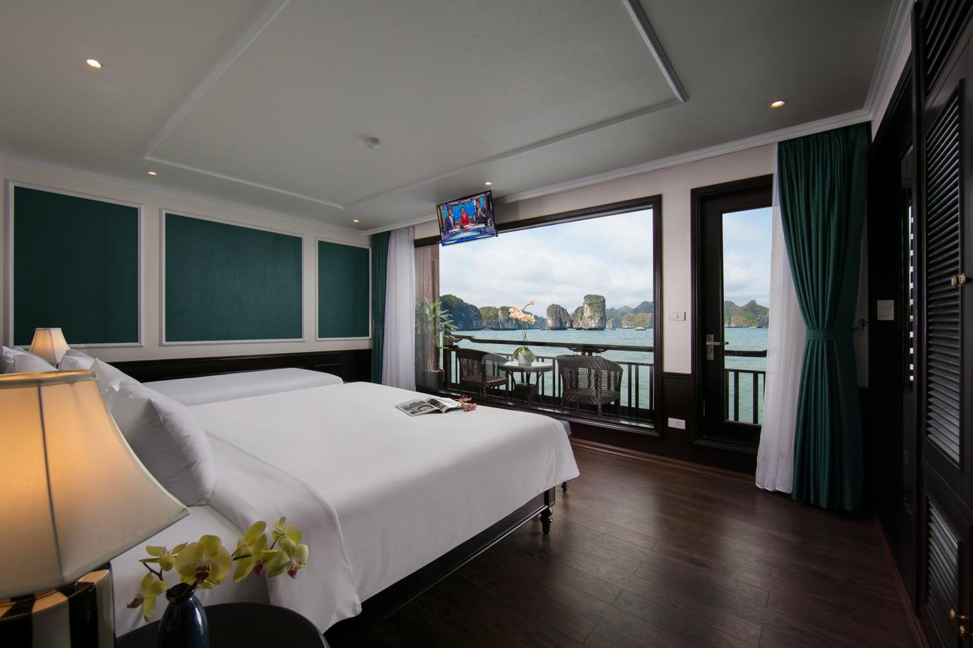 Genesis Luxury Regal Cruises Hotel Ha Long Bagian luar foto