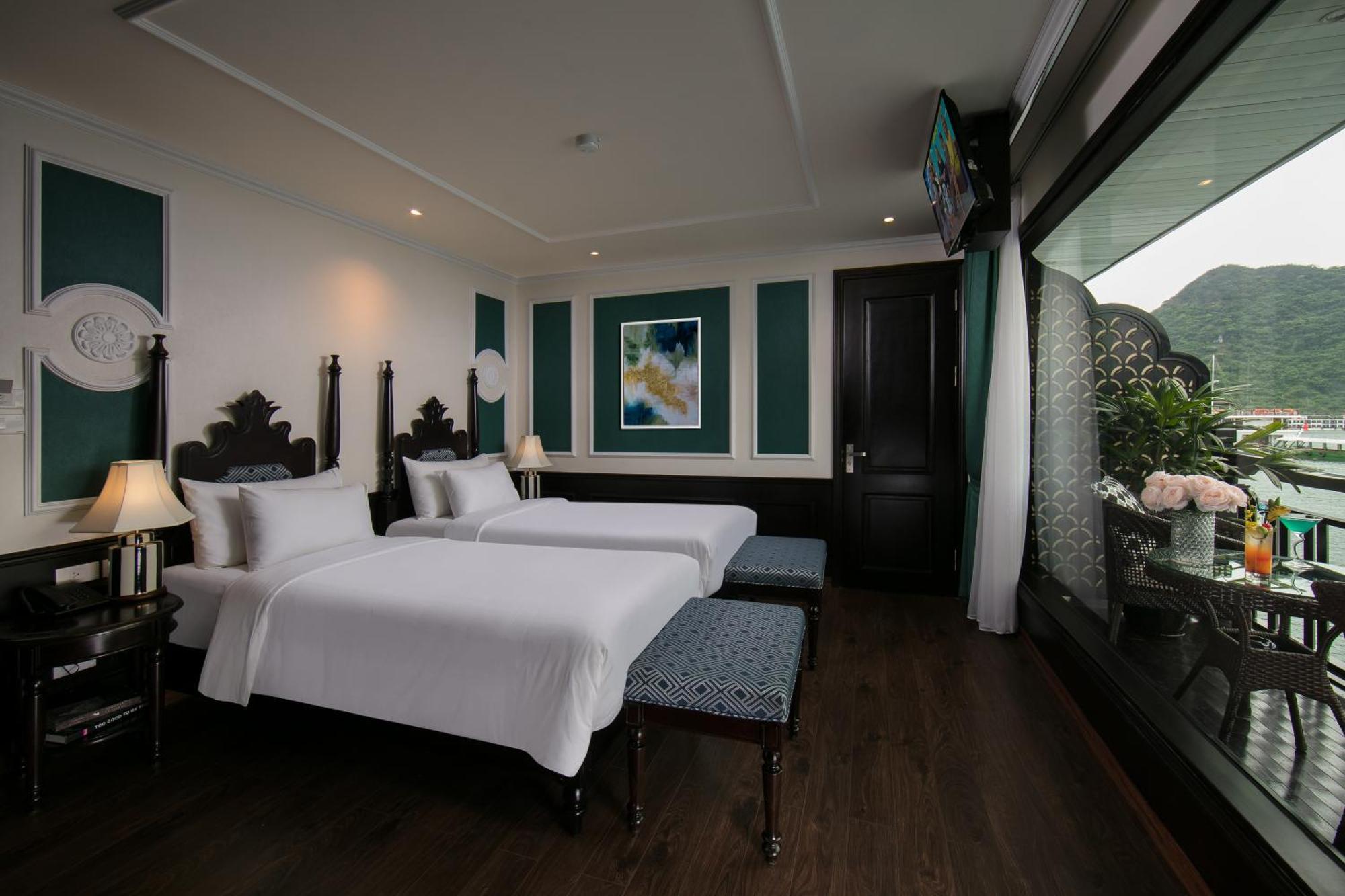 Genesis Luxury Regal Cruises Hotel Ha Long Bagian luar foto